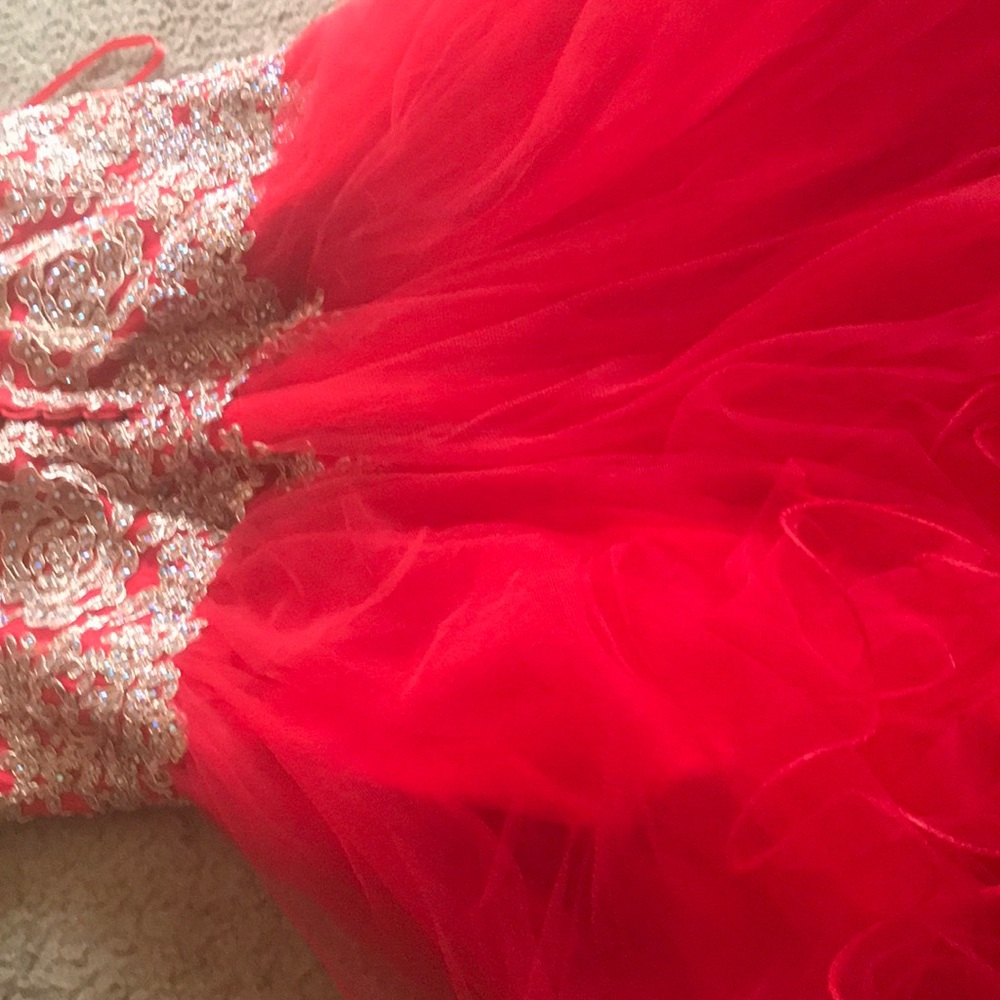 Short dress